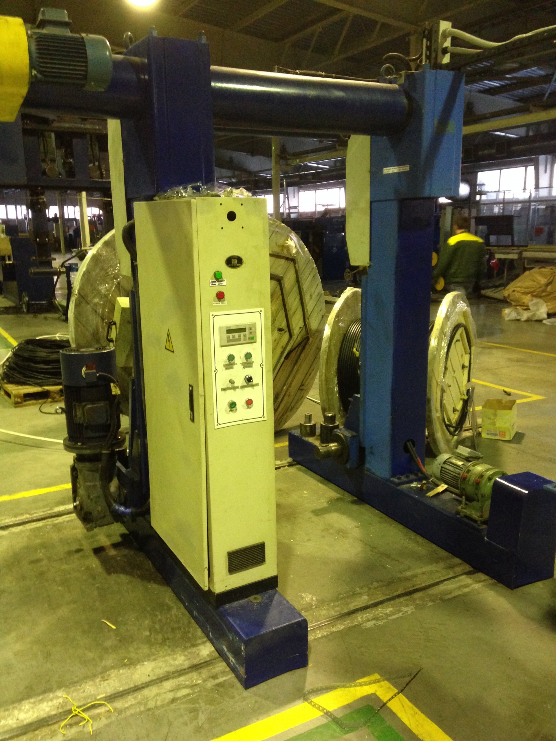 Перемоточный станок для кабеля. Перемоточный станок для кабеля. 00. Кабельный завод вурнары. Линия изготовления кабеля.