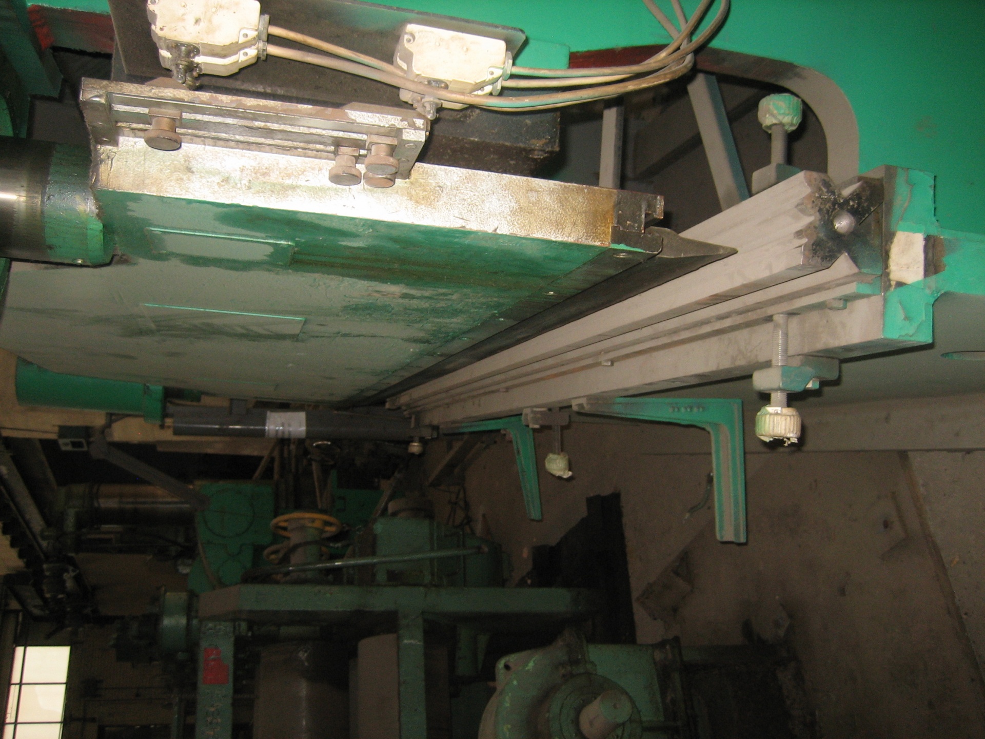 Листогиб гидpавлический 100 тонн купить Б/У в Вологде по цене 280 000 ...