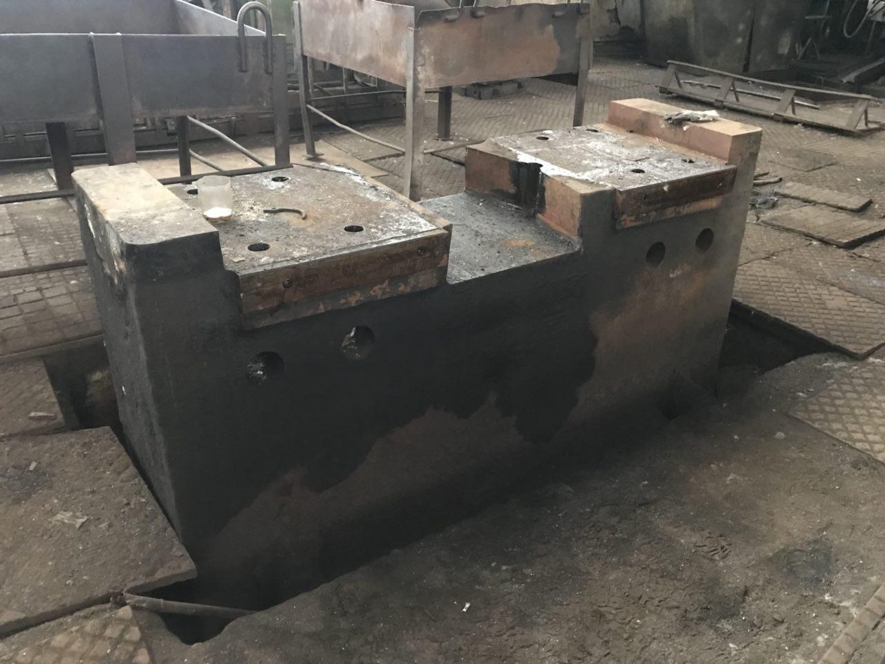 Шабот молота это. Чугунный шабот. Шабот 28кп6. 16 тонн. Молот м1343.