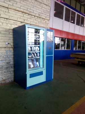 Вендинговый автомат с сенсорным экраном
