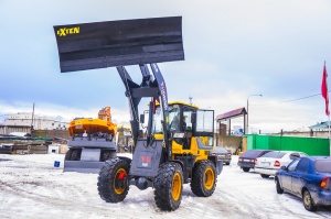 Снегоуборочный отвал для погрузчиков с гидроповоротом