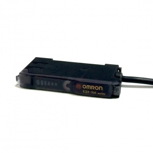 E3X-NA41 2M Датчик световодный усилитель, PNP, IP50, провод 2м Omron