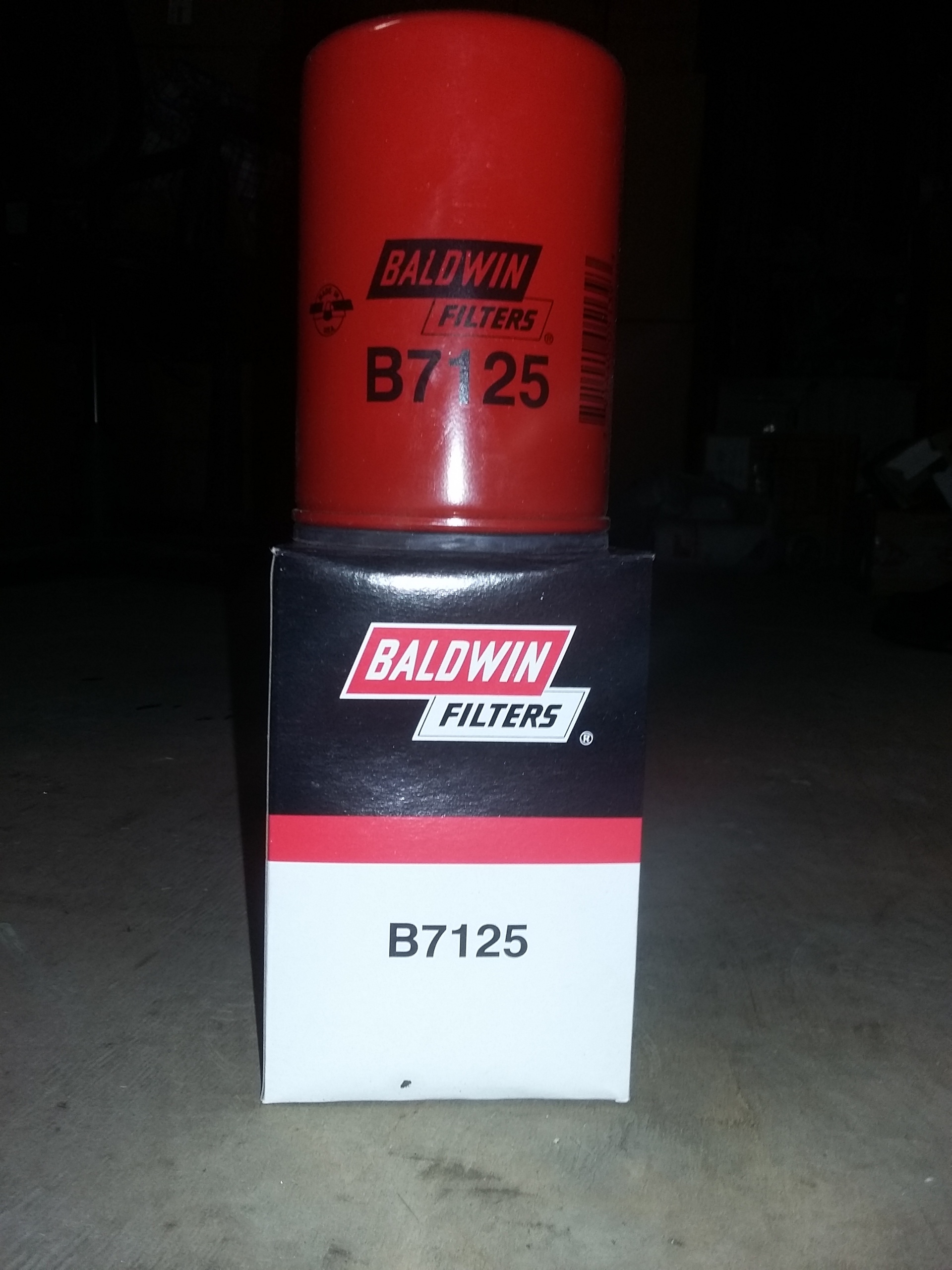 Компания filters. Масляный воздушный фильтр. Компания filters. Фирма фильтра. Фильтры автомобильные реклама.