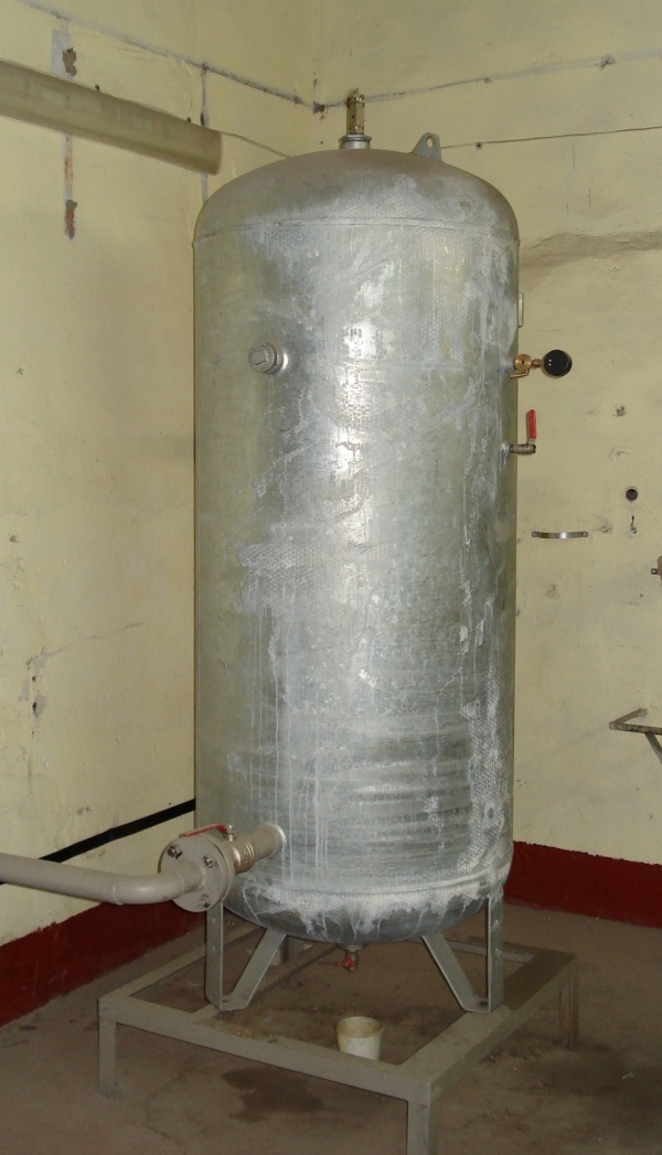 Ресивер воздушный сжатого воздуха V 900/11 Z оцинкованный (Ceccato) Воздухосборник