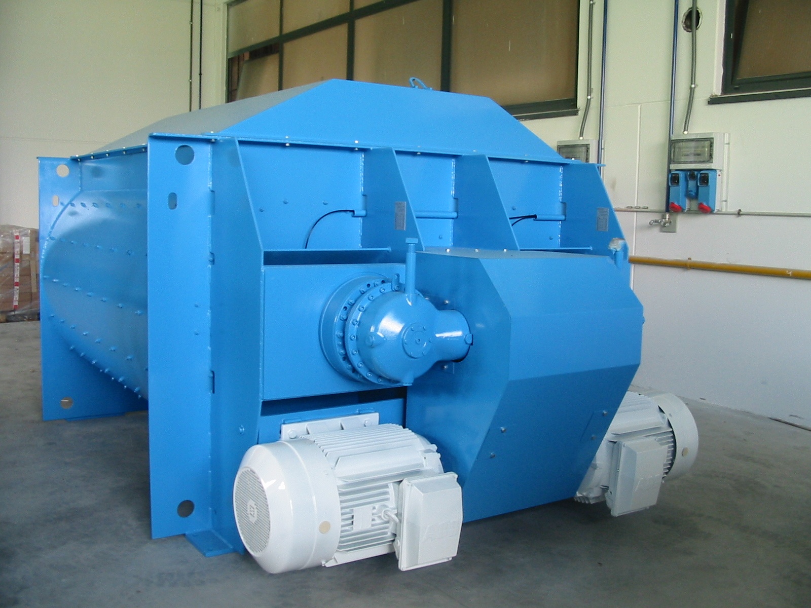 Вибрационные смесители сыпучих материалов