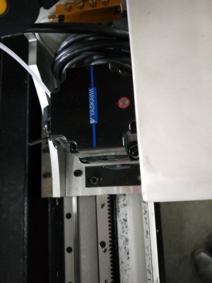 Оптоволоконный лазер UMEC 3015Е 500Вт стол 1500х3000 в наличии