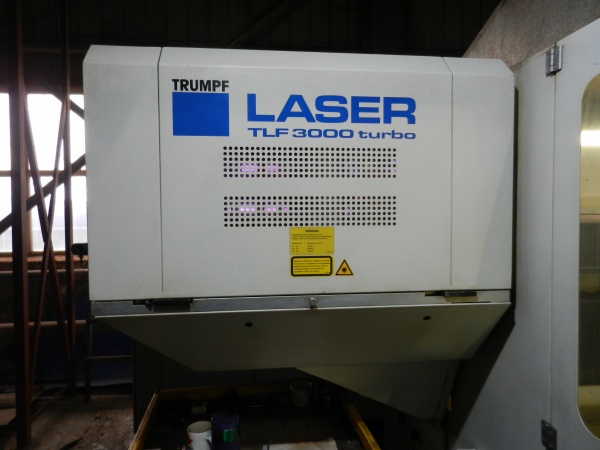 Лазерную установку TRUMPF Trumatic L 3030 3000Вт 1999