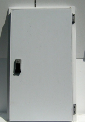 Холодильная дверь ширина 1200 ппу100
