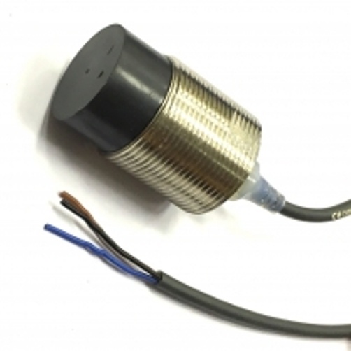 E2A-M30KN20-WP-B1 2M Датчик индуктивный М30, PNP NO, дистанция 20мм ...