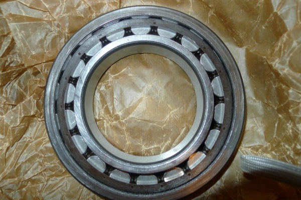 Подшипник SKF 2NU16EC (NU216ECP) 1 шт