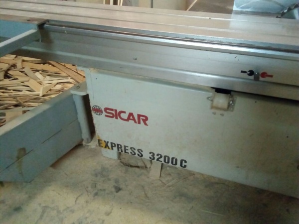 Форматно-раскроечный станок SICAR 3200 C