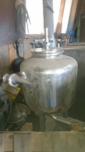 Деаэратор молока вакуумный (Воздухоотделитель для молока типа ВО-40)