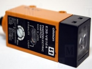 E3S-VS1E4 Фотодатчик цветн метки дист 12+_2мм,NPN, гор. испол. Omron