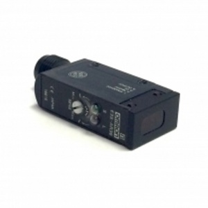 E3S-AR36 Фотодатчик с рефлект. дист. 2 м, PNP, IP67, горизонт. исп. под разъем Omron