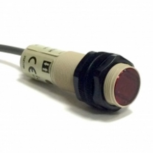 E3F3-D32 Оптический датчик М18, PNP, кабель 2 м, диффузный 100-300 мм OMRON