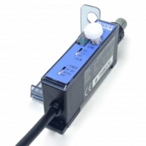 FS2-60P Fiber Amplifier, Усилитель Оптоволоконные датчики PNP NO, 12-24 VDC, KEYENCE