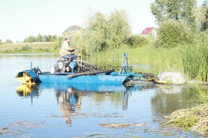 Чистка водоёмов (рек, озёр, прудов) земснарядом "Нептун"