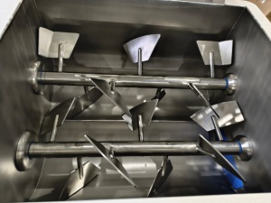 Фаршемешалка