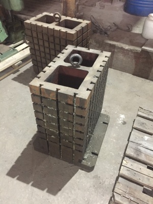Кубик Стол Тумбу станочную с пазами 