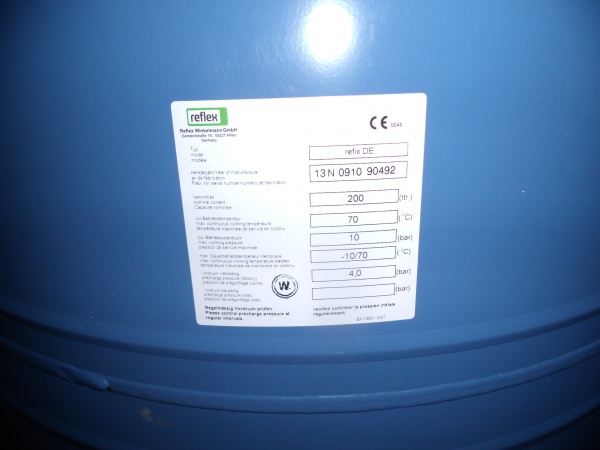 Бак расширительный \"Reflex /200L 13N купить в Барнауле - Биржа ...