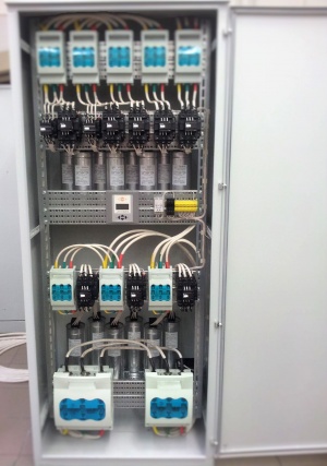 Конденсаторная установка УКМ58-04-200-50-4 У3 IP31 регулируемая, мощностью 200 квар