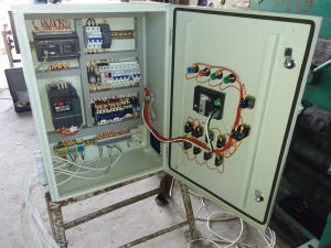 Шкаф управления навивкой пружин