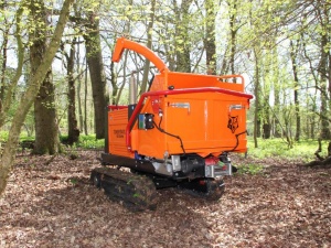 Самоходный измельчитель веток и древесины Timberwolf TW 230VTR