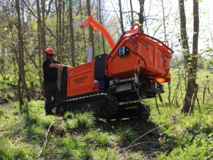 Самоходный измельчитель веток и древесины Timberwolf TW 230VTR