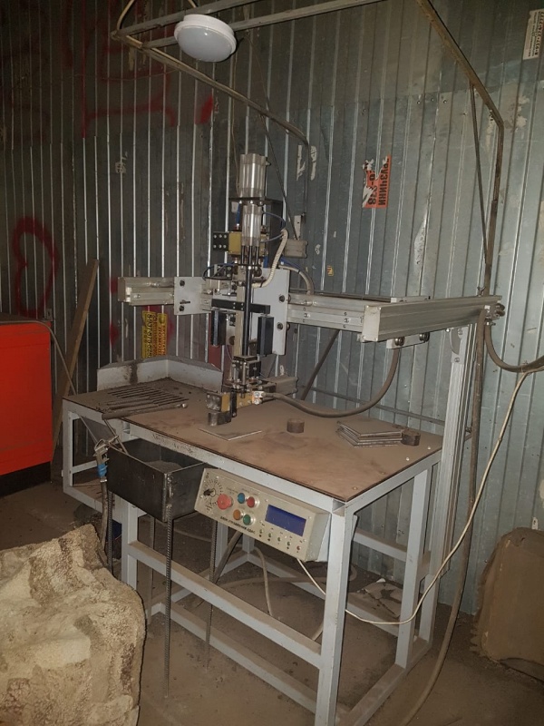 Установка для дуговой сварки закладных деталей под флюсом АДФС-2001 и ...