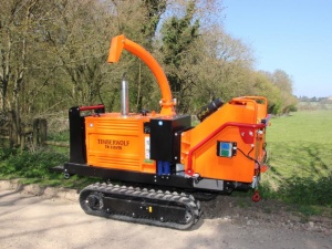 Самоходный измельчитель веток и древесины Timberwolf TW 230VTR