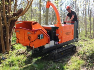 Самоходный измельчитель веток и древесины Timberwolf TW 230VTR