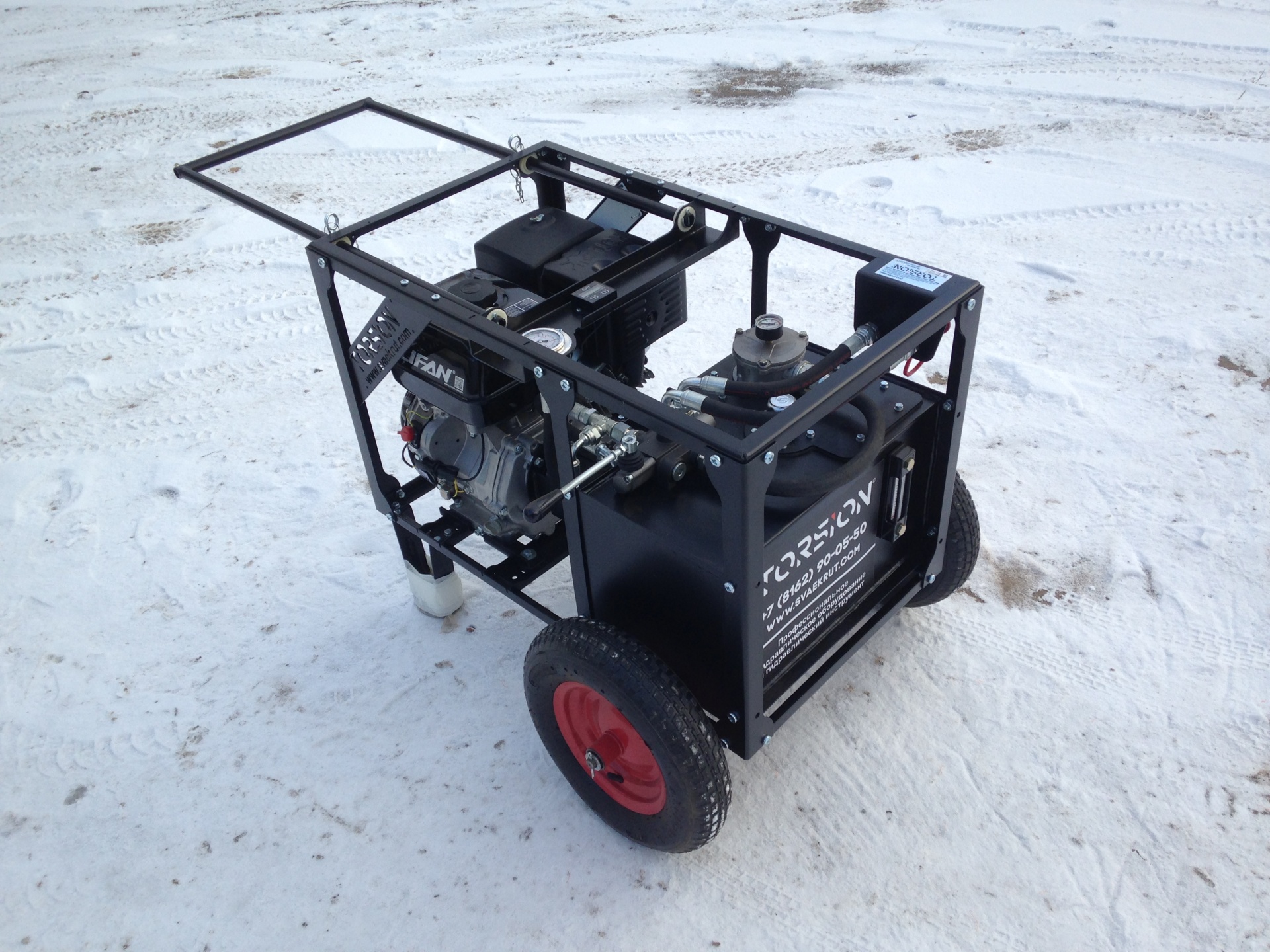 oborudovanie dlya zakruchivaniya vintovyh