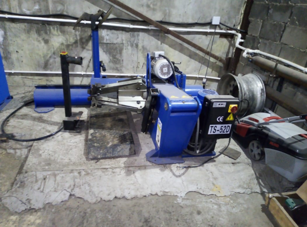 Шиномонтажное оборудование купить Б/У в Воскресенске по цене 5 000 руб ...