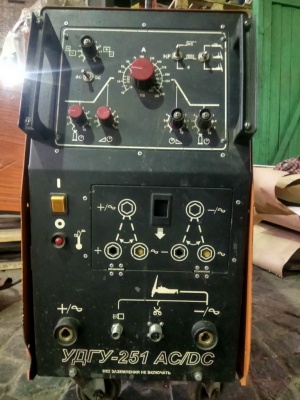 Сварочный аппарат УДГУ-251 AC/DC У3.1