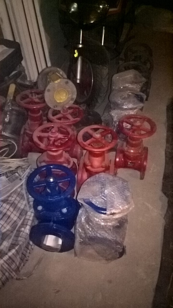 задвижки ДУ 100 30ч39р ЛШТИ купить в Люберцах по цене 3 200 руб ...