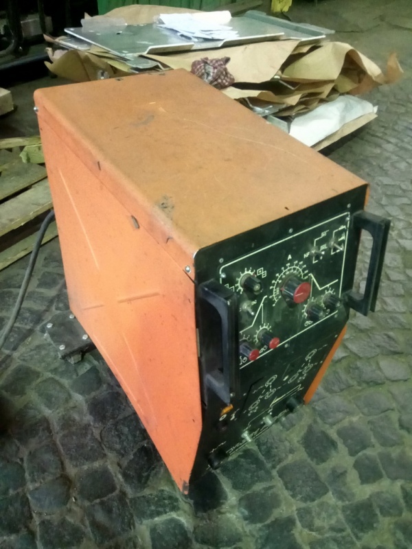 Сварочный аппарат УДГУ-251 AC/DC У3.1 купить Б/У в Санкт-Петербурге по ...