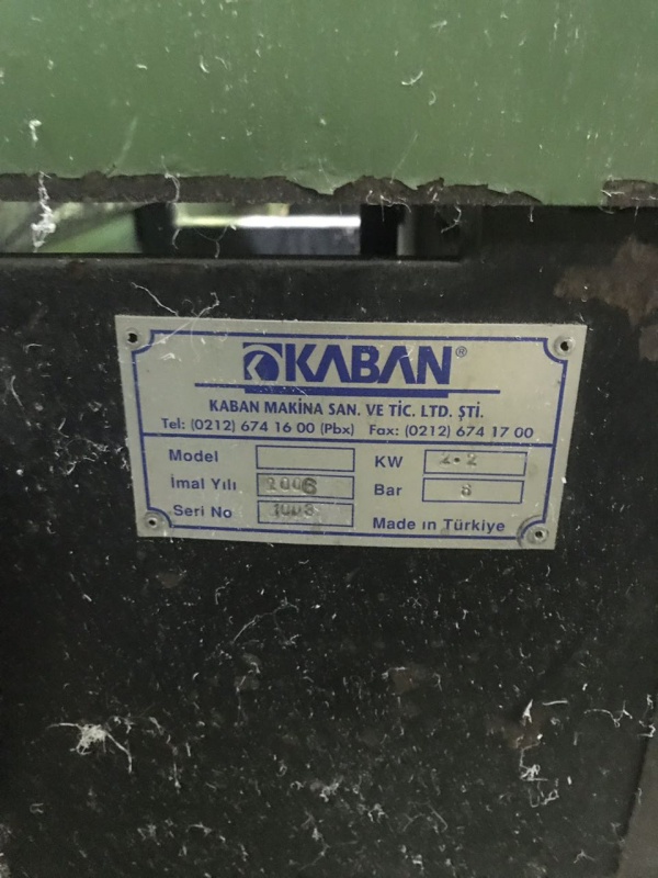 Двухголовая полуавтоматическая пила с фронтальной подачей дисков Kaban AA 1060