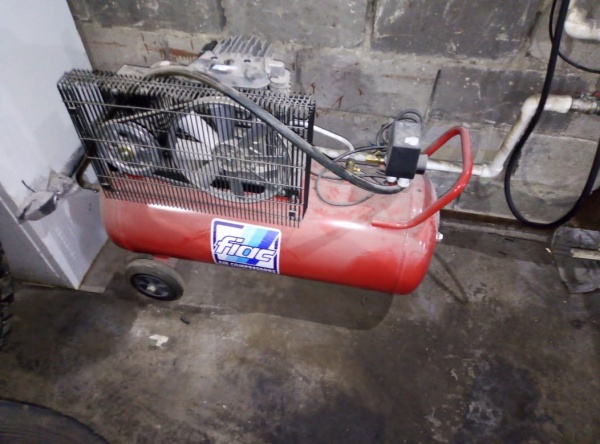 Шиномонтажное оборудование купить Б/У в Воскресенске по цене 5 000 руб ...