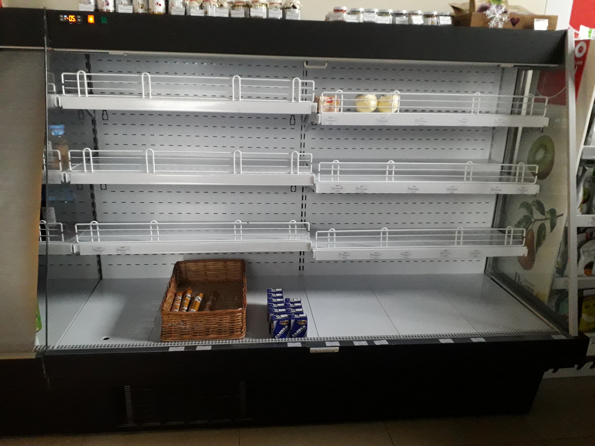 Можно ли продавать витринный образец
