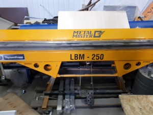 Листогибочный станок Metal master lbm 250