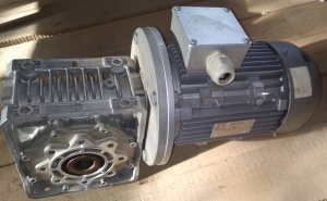 Мотор-редуктор SITI MU 90, i=30, двигатель 3,0 кВт