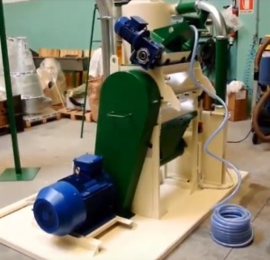 Оборудование для отделения пластика или резины от волокна производительностью до 70 кг. в час