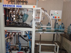 Выдувной автомат для выдува бутылок из пэт преформы BRONCO