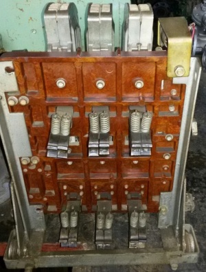 Автоматические выключатели АВМ-4СВ