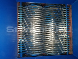 Двухвальный шредер для пластика, резины, древесины, бумаги, стекла ДШВ-мини 400