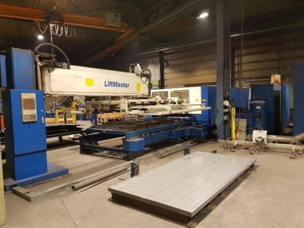 Б/у лазерный режущий комплекс Trumpf Trumatic L3030, 3kW, 1999 г.в