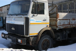 автомобиль МАЗ-5337