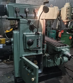 Станок универсально-фрезерный 6Р82Ш после полноценного капитального ремонта и модернизации