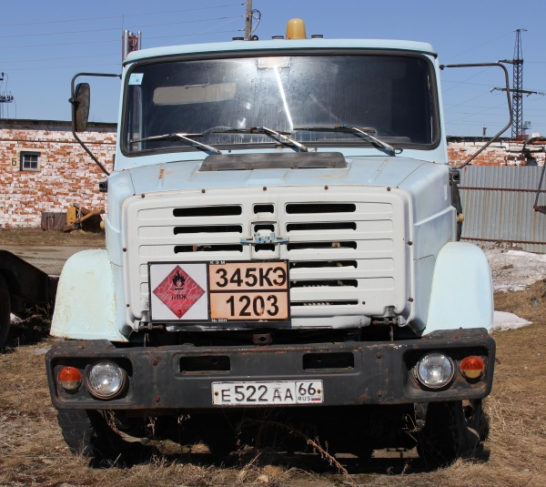 avtomobil benzovoz zil 43362 kupit b