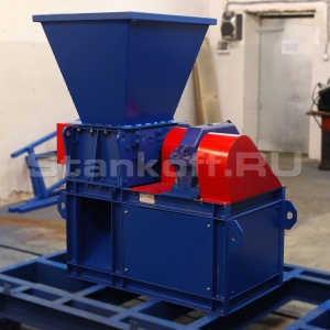 Двухвальный шредер для пластика, резины, древесины, бумаги, стекла ДШВ-мини 400